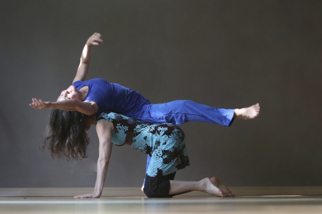 BasicsCI_Dance_MurielMollet_KatharinaLüssi_ Foto_PatrickBeelaert